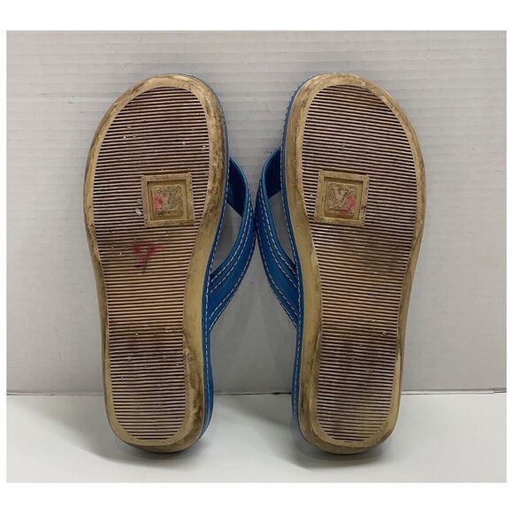 Authentic Gucci Women’s Sandals Blue Leather Embroidered Flip Flop Thong Sz 39 - Picture 11 of 11